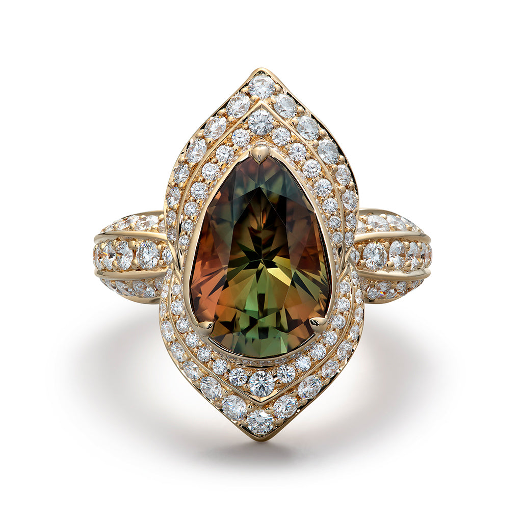 Alexandrite Ring with D Flawless Diamonds set in 18K Yellow Gold