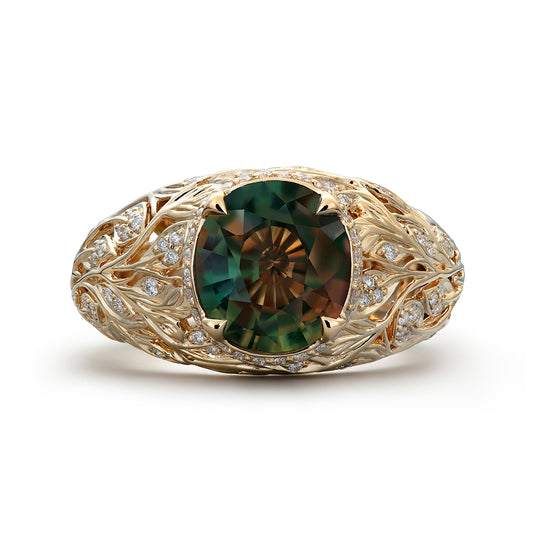 Alexandrite Ring with D Flawless Diamonds set in 18K Yellow Gold