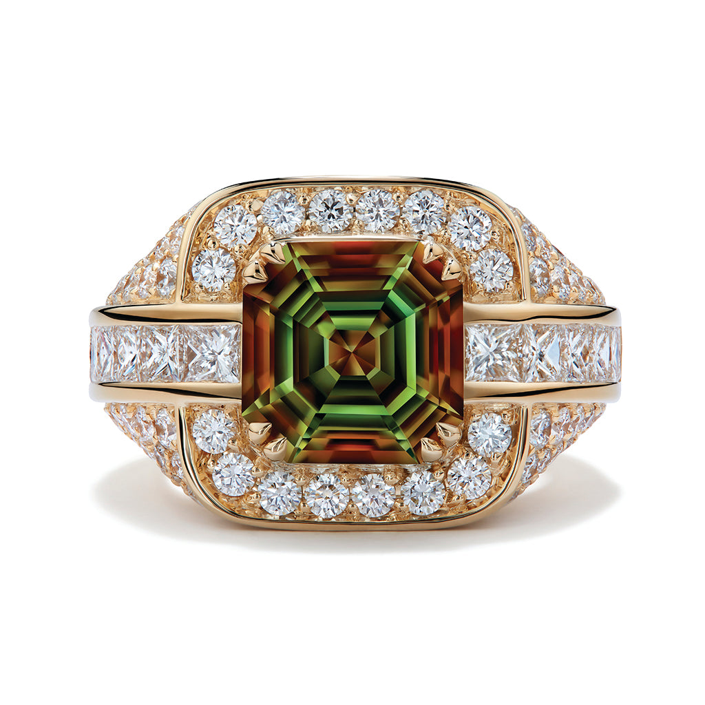 Zultanite Ring with D Flawless Diamonds set in 18K Yellow Gold