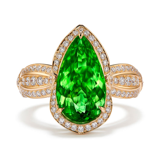 Unheated Brazilian Paraiba Tourmaline Ring with D Flawless Diamonds set in 18K Yellow Gold