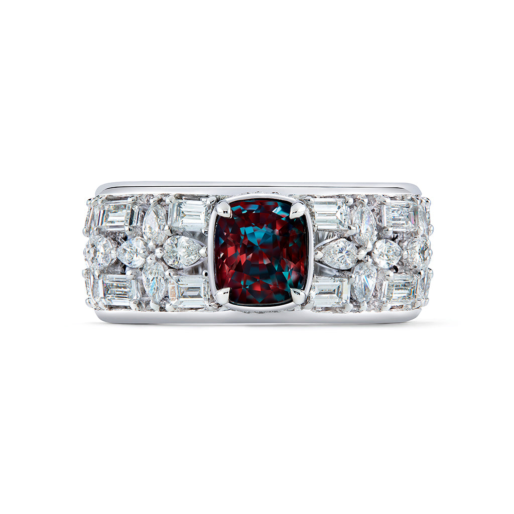 100 % Change Alexandrite Ring with D Flawless Diamonds set in 18K White Gold