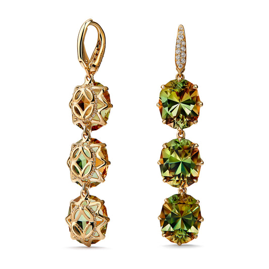 Zultanite Earrings with D Flawless Diamonds set in 18K Yellow Gold