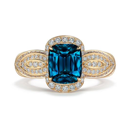 Ceylon Cobalt Spinel Ring with D Flawless Diamonds set in 18K Yellow Gold