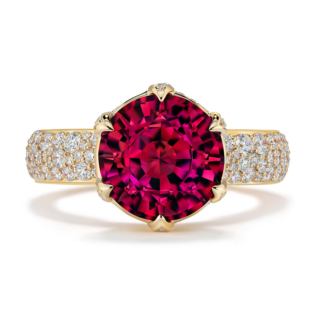 Noble Red Spinel Ring with D Flawless Diamonds set in 18K Yellow Gold