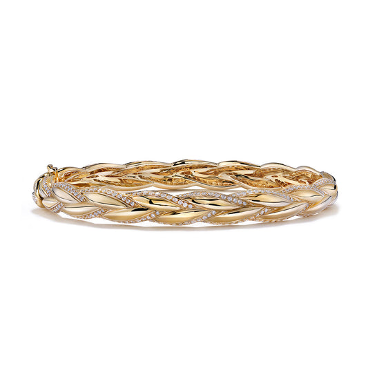 D Flawless Diamond Bangle set in 18K Yellow Gold