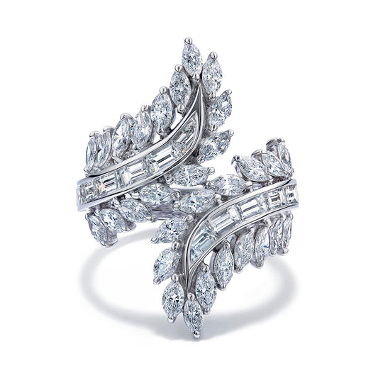 D Flawless Diamond Ring set in 18K White Gold