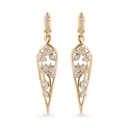 D Flawless Diamond Earrings set in 18K Yellow Gold