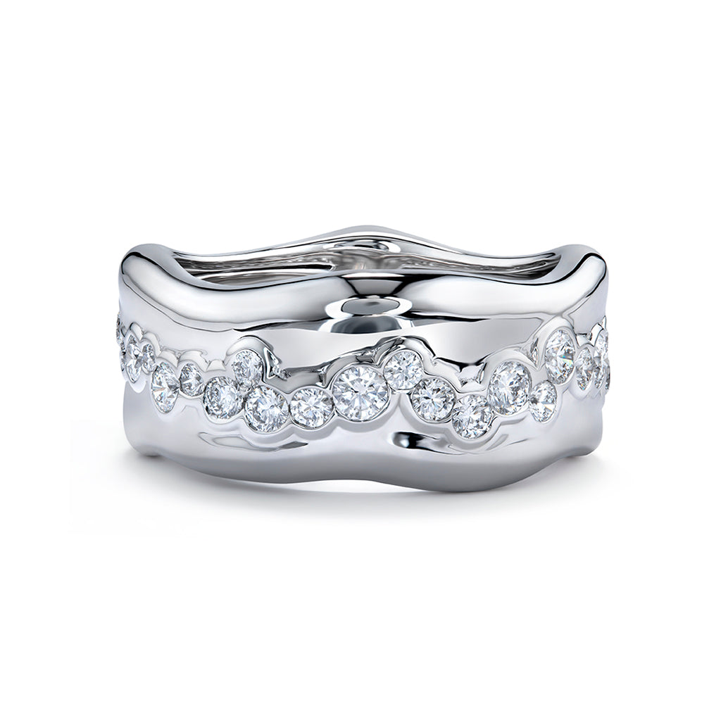 D Flawless Diamond Ring set in 18K White Gold